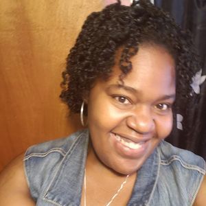 Meet your Posher, Dana